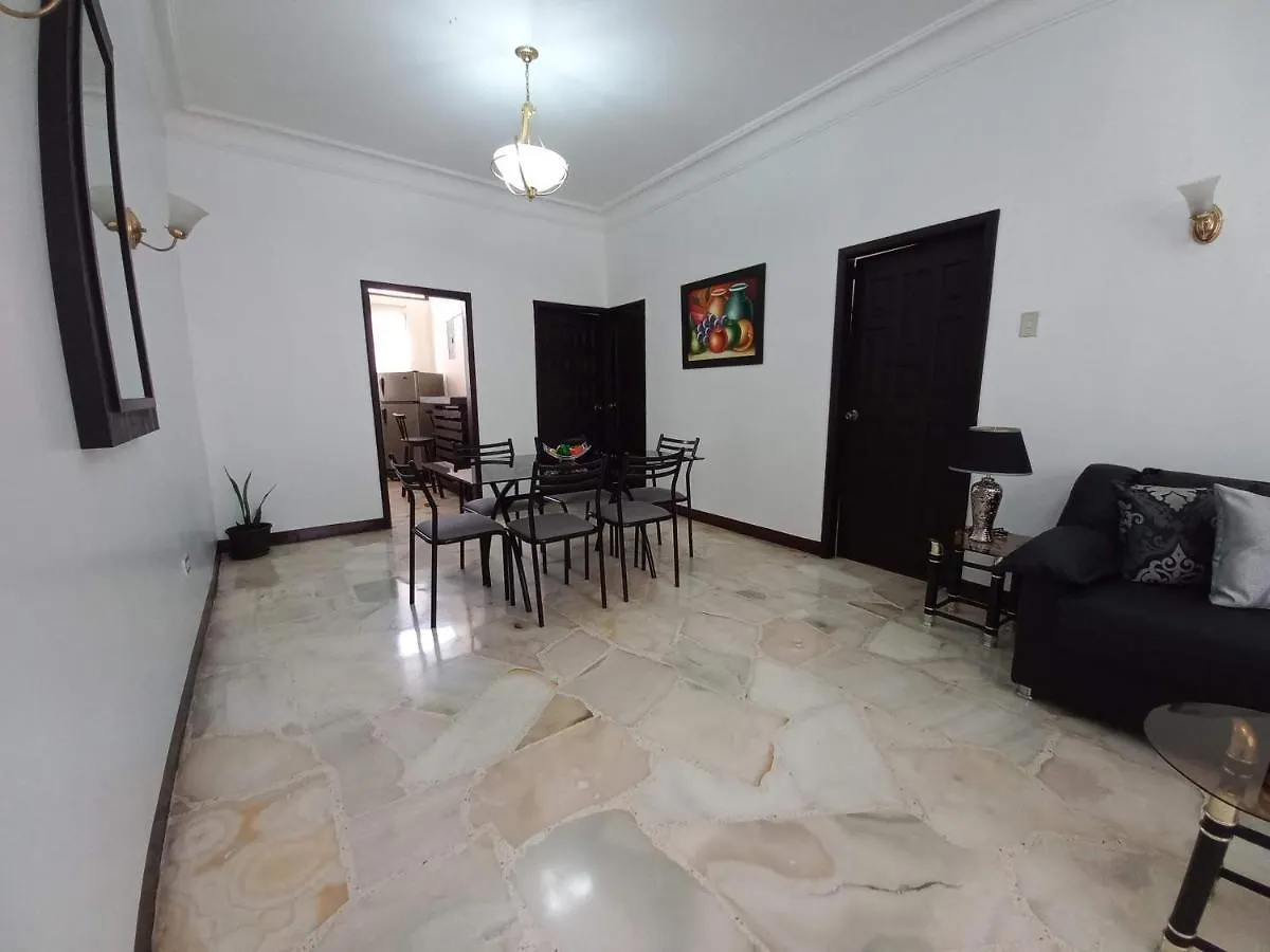 ** Aparthotel Del Sol Suites - Apartamento Familiar Guayaquil Ecuador