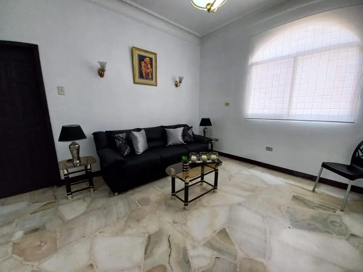 Del Sol Suites - Apartamento Familiar Guayaquil