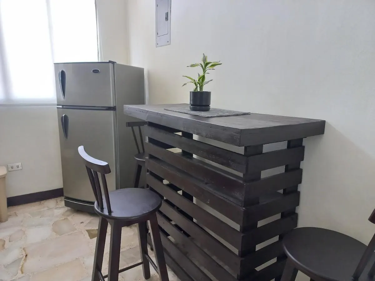 Aparthotel Del Sol Suites - Apartamento Familiar Guayaquil