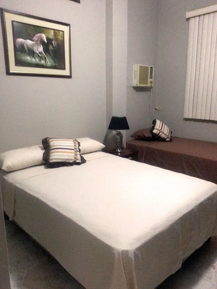 Aparthotel Del Sol Suites - Apartamento Familiar Guayaquil