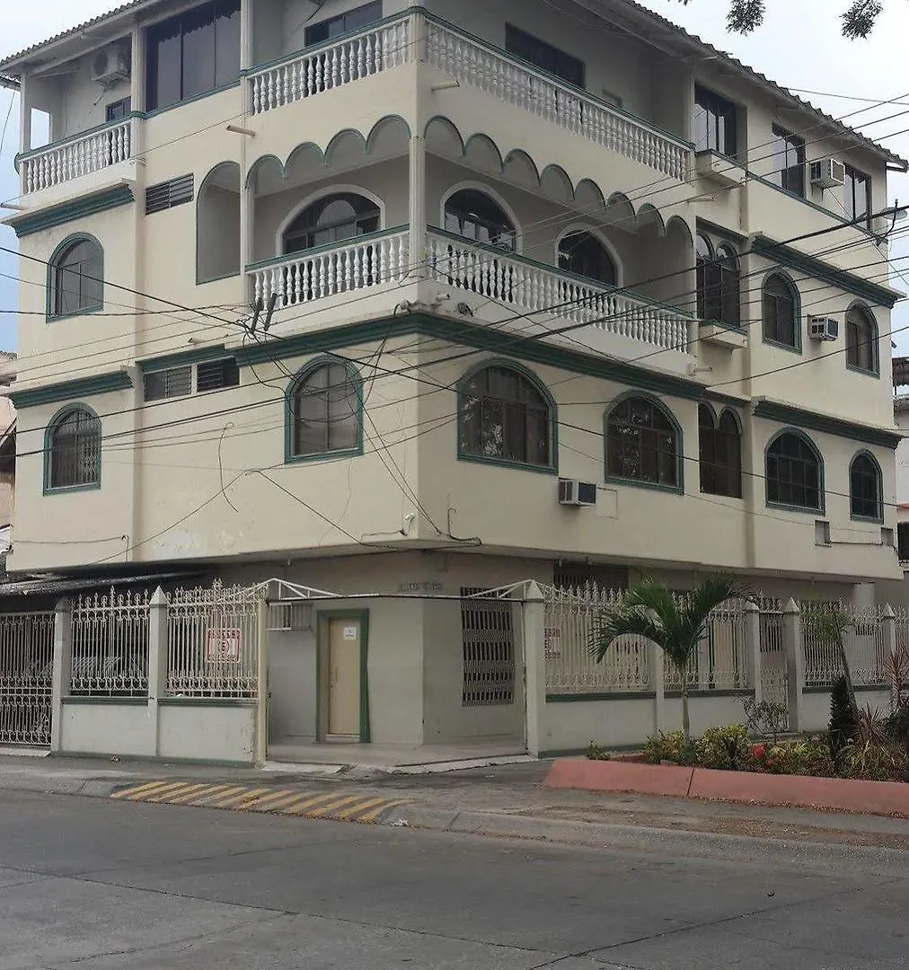 ** Aparthotel Del Sol Suites - Apartamento Familiar Guayaquil Ecuador